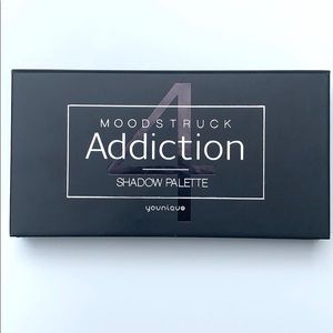 Younique Moodstruck Addiction Shadow Palette
